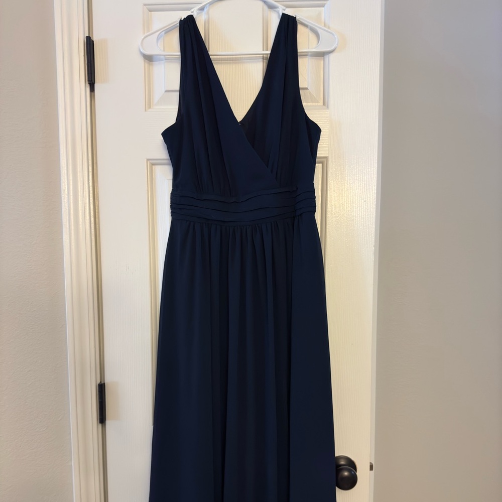 Beautiful long dress with slit in the front